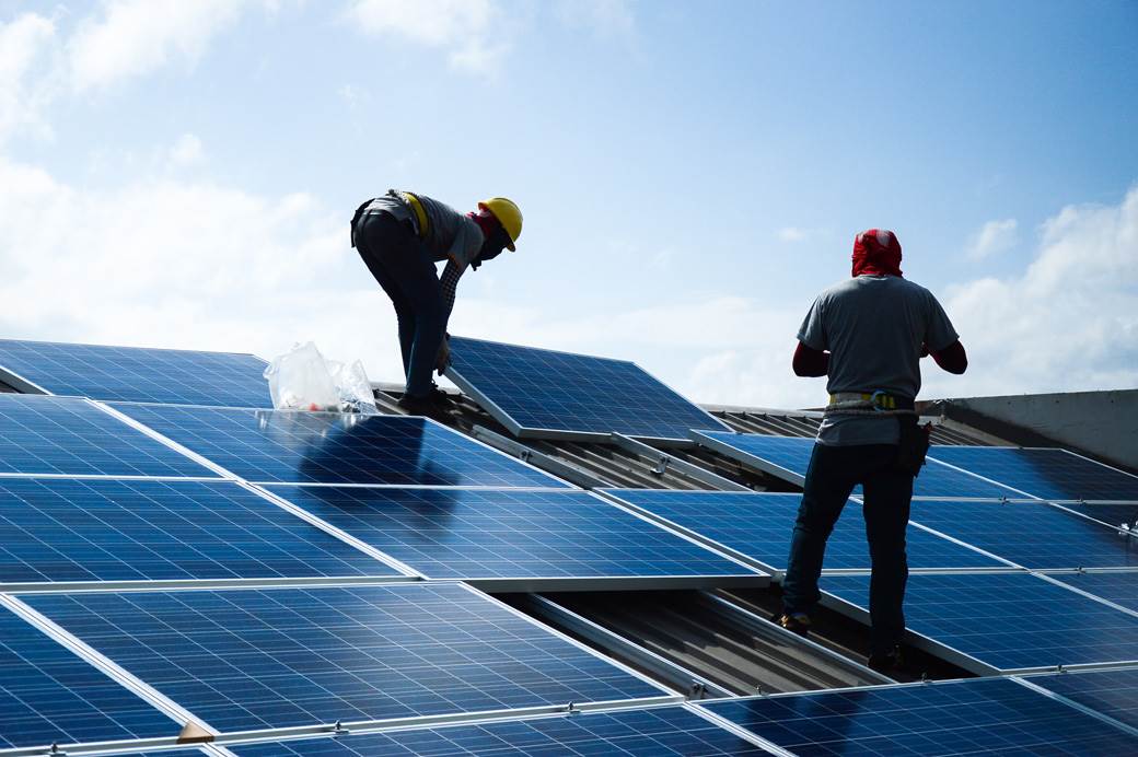 Koliko se isplate i zašto državi prave problem? Solarni paneli postaju ...