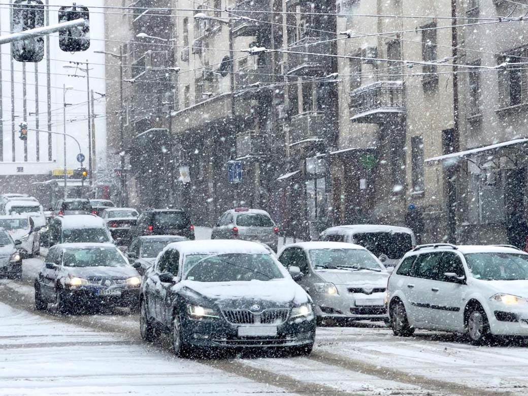 RHMZ upalio meteoalarme zbog snega i leda