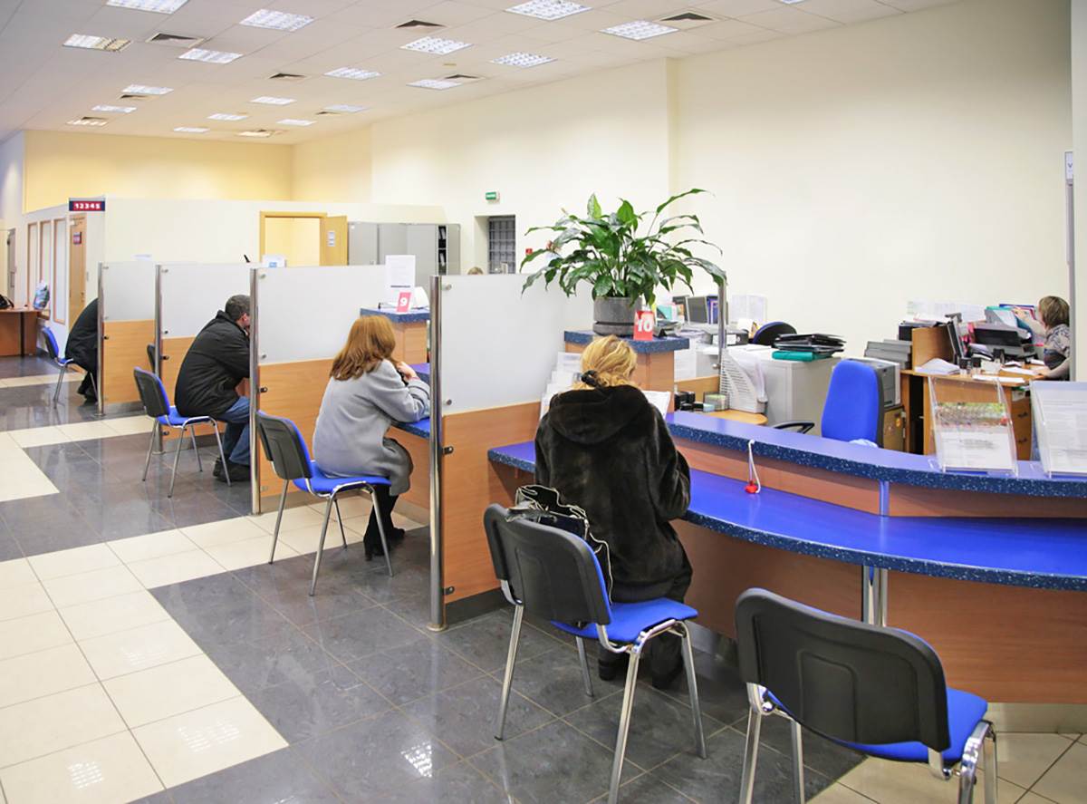 Stambeni krediti za mlade od 1. marta: U program uključena ova privatna banka, stručnjak upozorava na jednu stvar Stambeni krediti za mlade od 1. marta: U program uključena ova privatna banka, stručnjak upozorava na jednu stvar