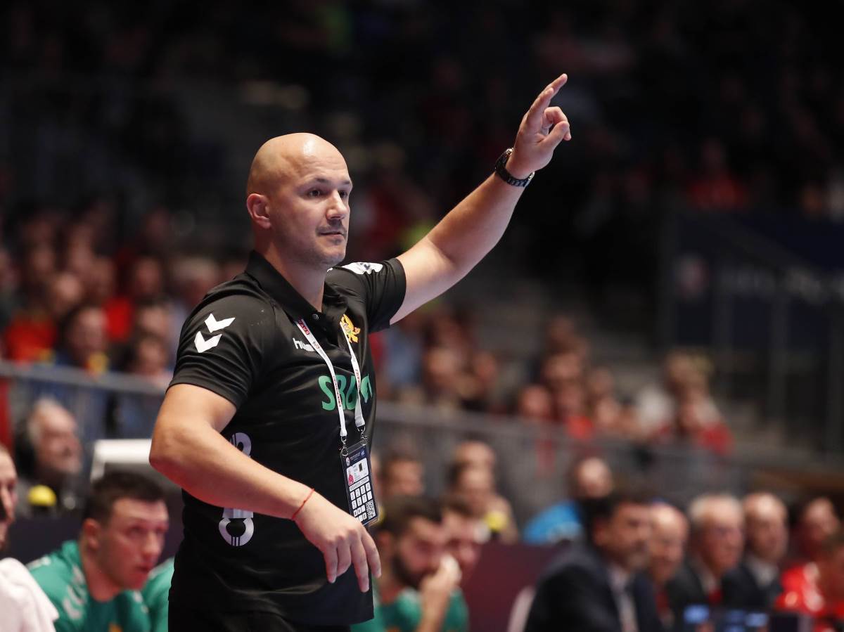 Selektor Crne Gore Zoran Roganović dao otkaz | Mondo