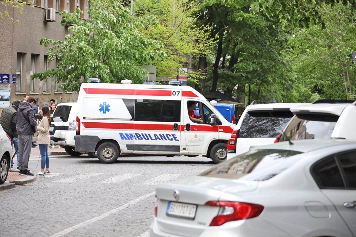 Težak udes kod Kuzmina povređeno petoro mladih | Mondo