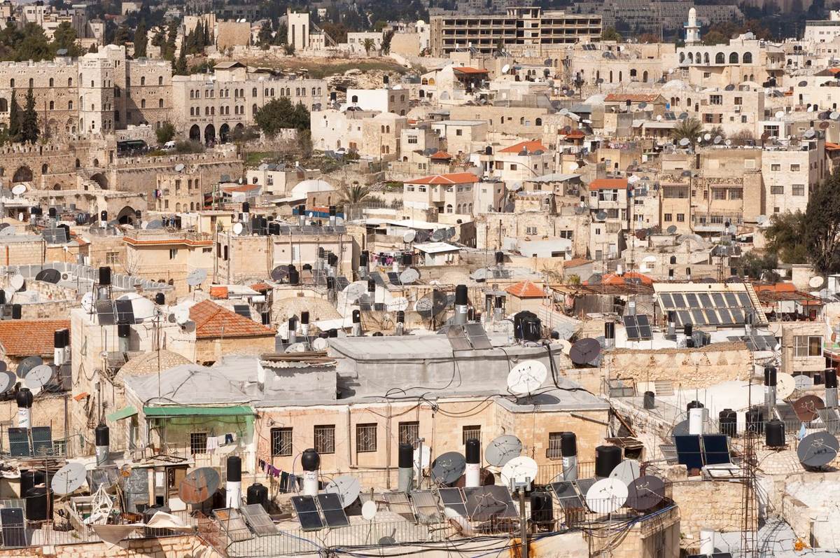 Iznad Jerusalima odjeknule eksplozije: Napadnut Izrael, oglasile se sirene za uzbunu