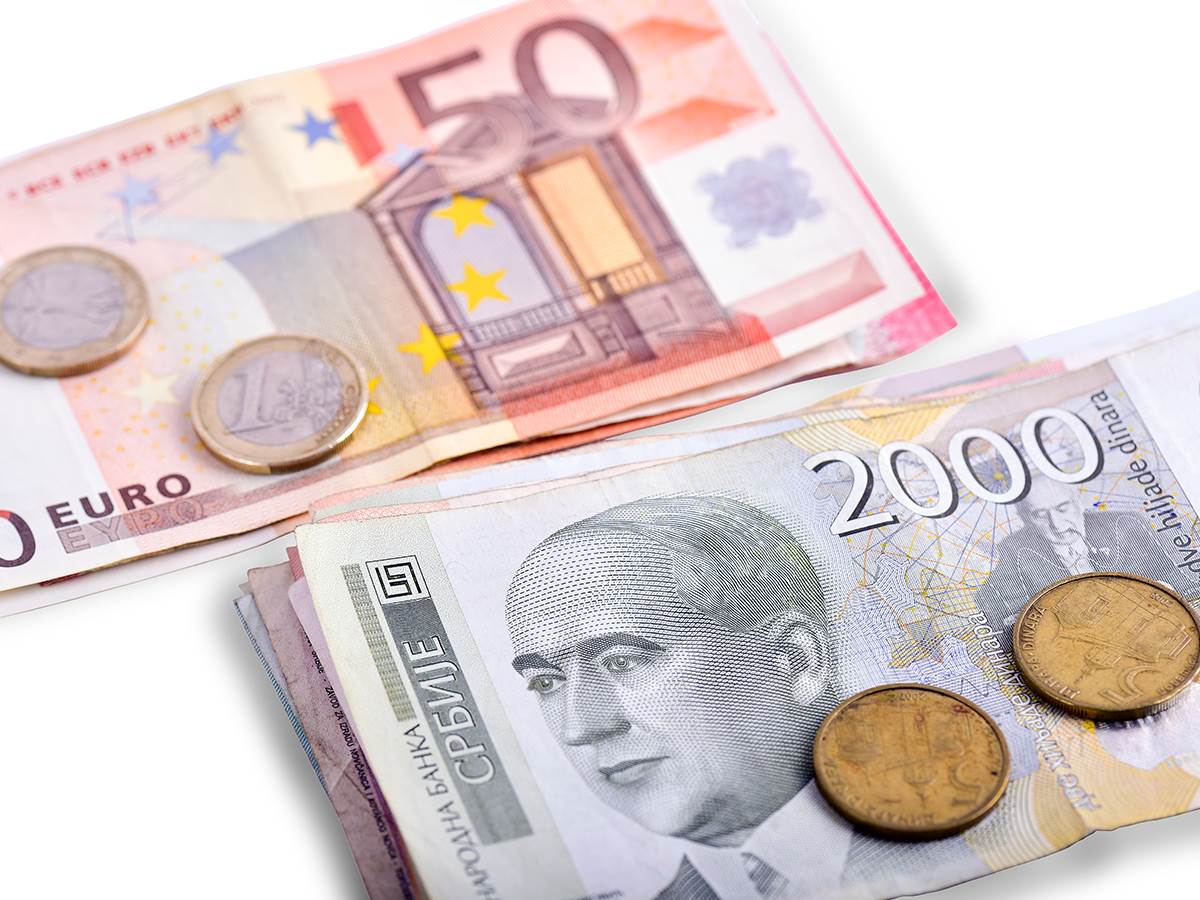 Srednji kurs evra: Narodna banka Srbije objavila današnje vrednosti stranih valuta Srednji kurs evra: Narodna banka Srbije objavila današnje vrednosti stranih valuta