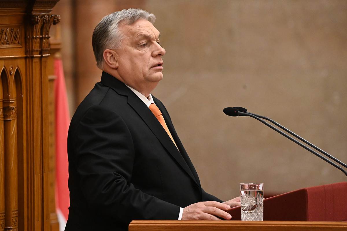 Orban se suočava sa najvećim izazovom od kada vlada Mađarskom! "On i njegovi ljudi će izgubiti ogromne prihode" Orban se suočava sa najvećim izazovom od kada vlada Mađarskom! "On i njegovi ljudi će izgubiti ogromne prihode"