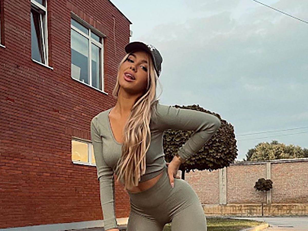 Ema Radujko bacila oko na srpskog reprezentativca | Mondo