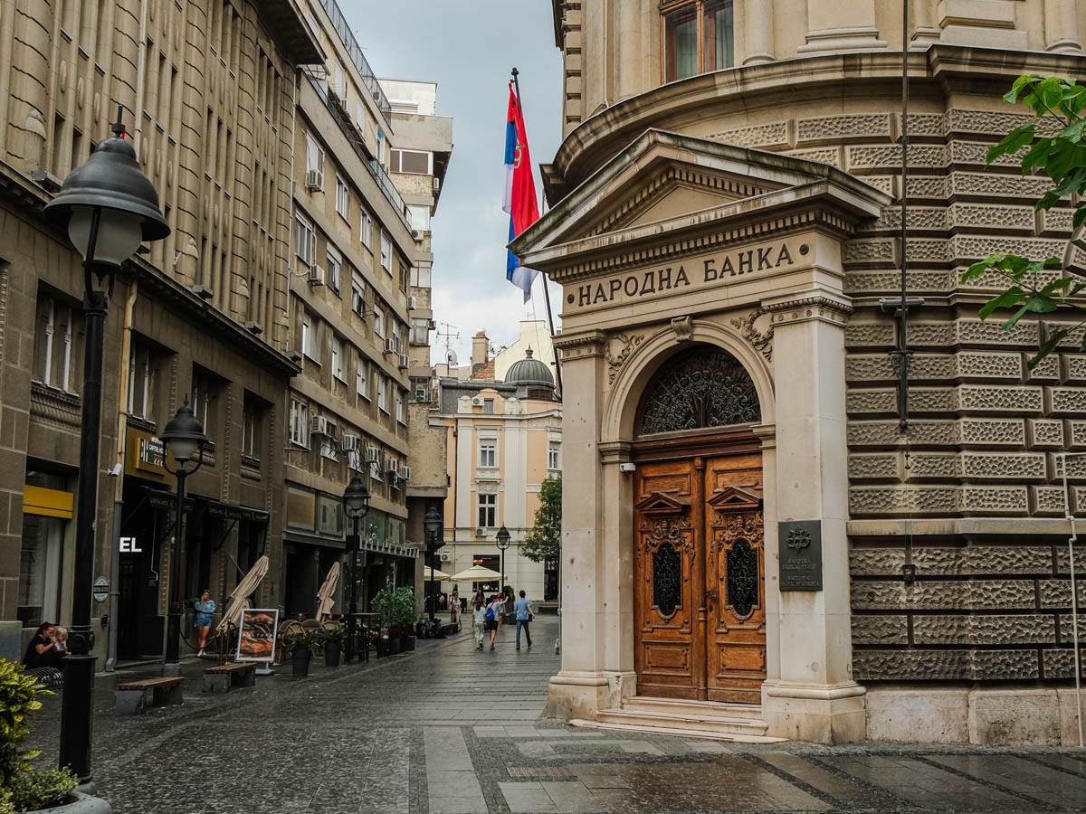 Narodna banka Srbije objavila kurs evra za 11. februar: Menjačnice po ovim vrednostima prodaju valute Narodna banka Srbije objavila kurs evra za 11. februar: Menjačnice po ovim vrednostima prodaju valute