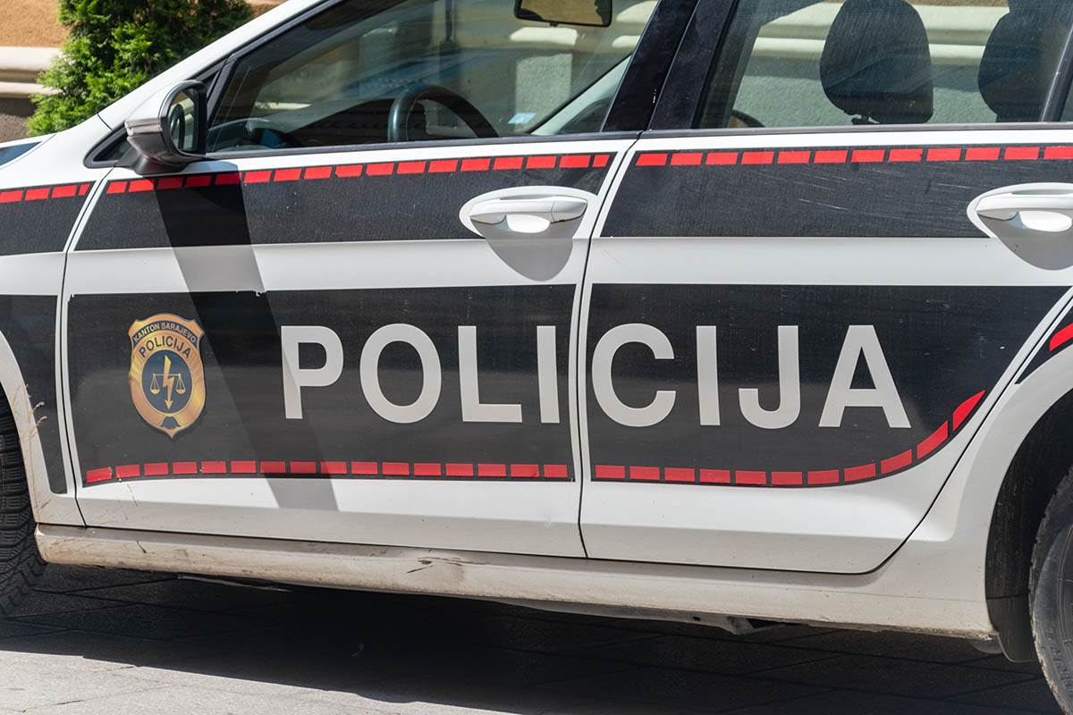 Mercedes udario dečaka (16), maloletnik poginuo: Užas u Hercegovini, vozač uhapšen