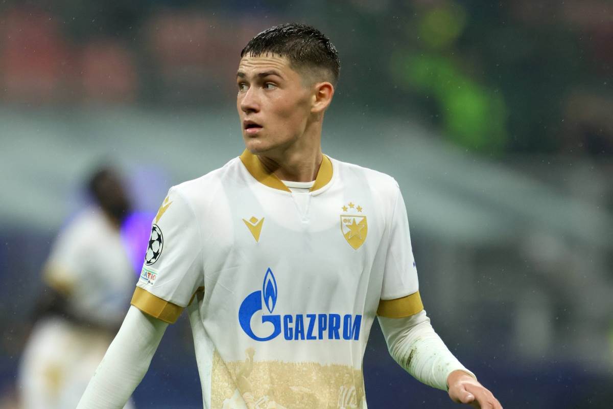 Andrija Maksimović hoće u Ajntraht Frankfurt Mondo