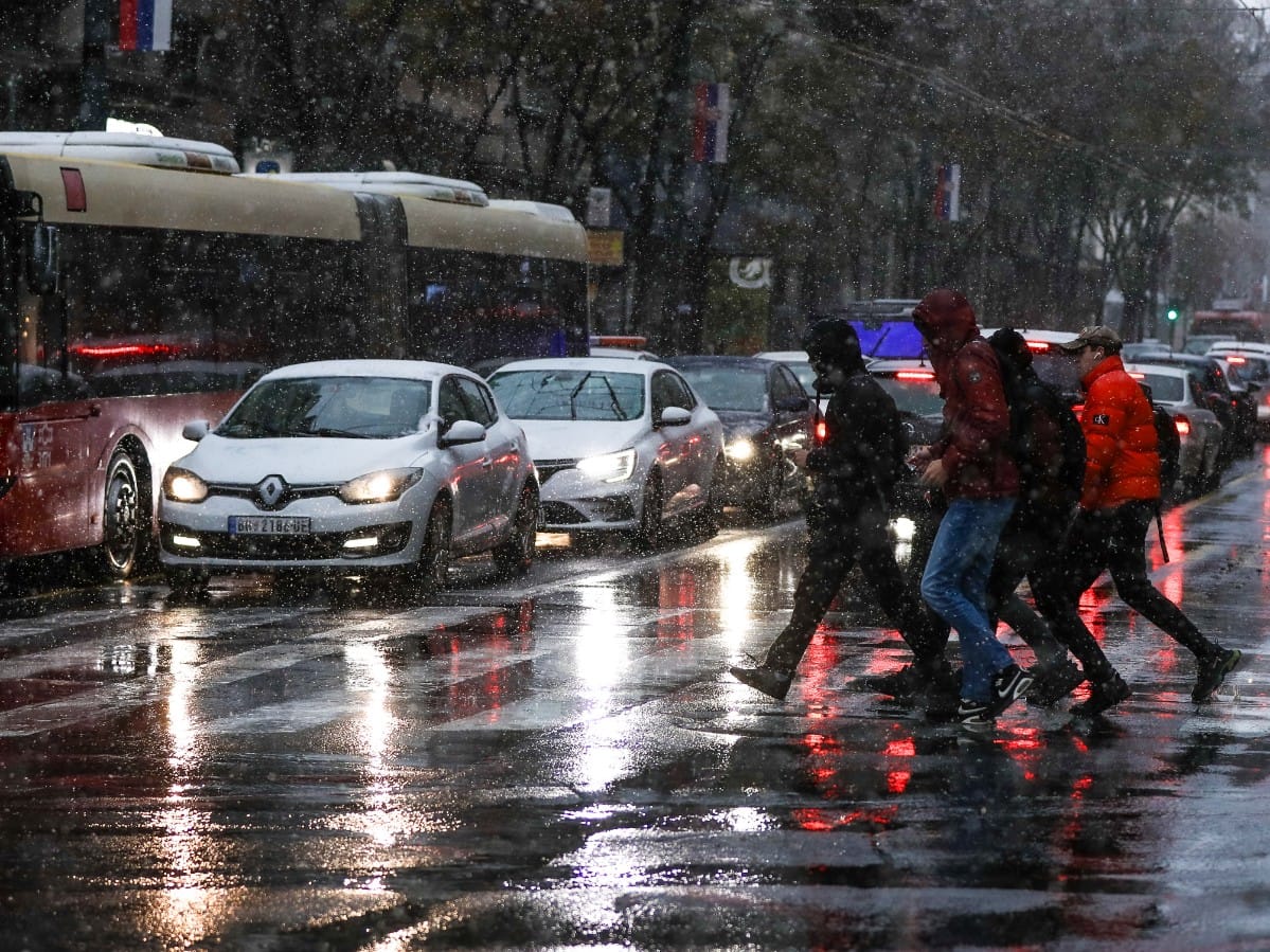 Stiže nagla promena vremena u Srbiju! Kiša i sneg širom zemlje, očekuje se i drastičan pad temperature