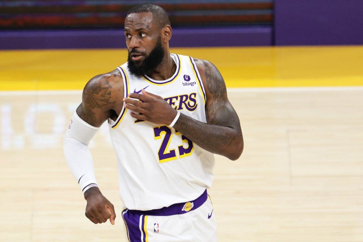 Lebron ispisao istoriju NBA lige: Pretekao legendu, pa mu uputio poruku