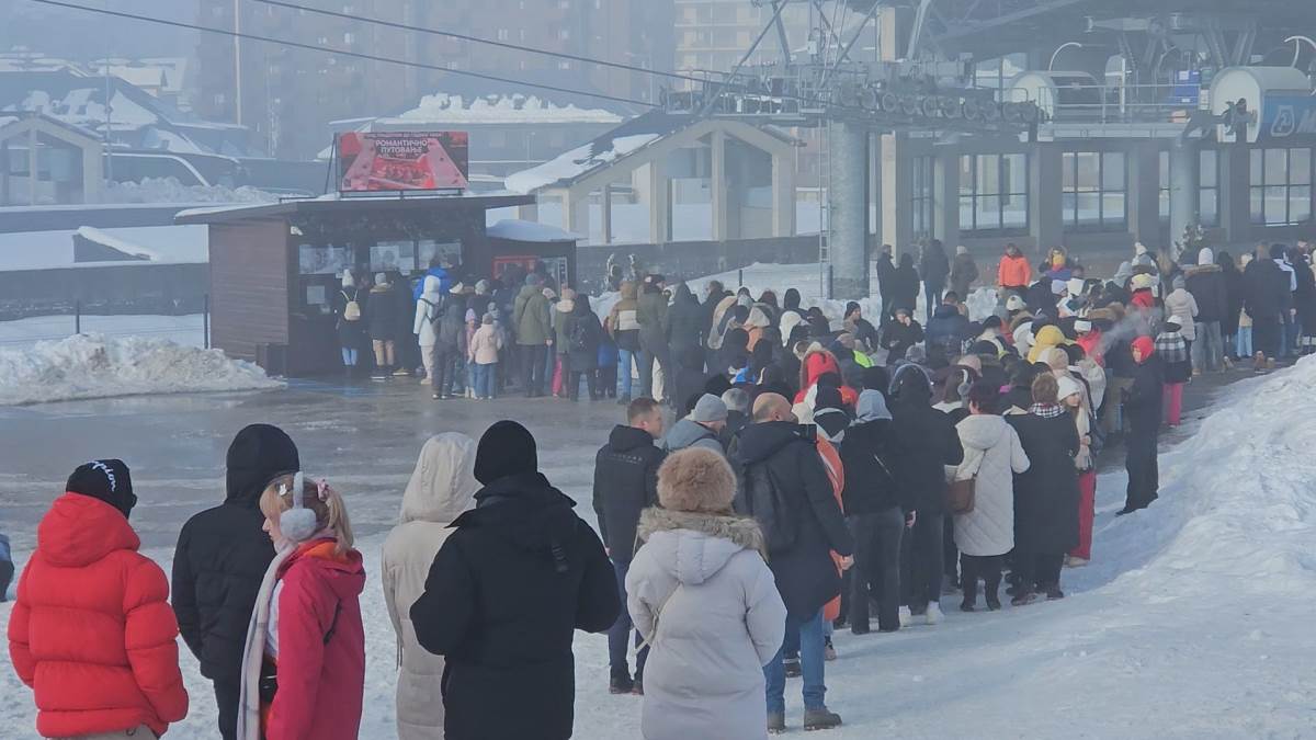 Šokantan snimak sa Zlatibora: Turisti se umalo potukli, razlog je bizaran