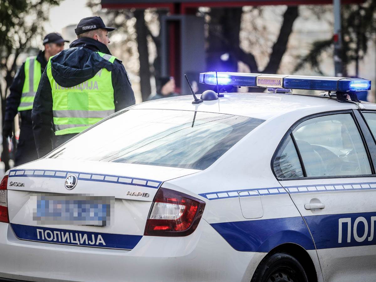 Odneli dukate, evre, franke, zlatan nakit! Filmska pljačka u Petrovcu na Mlavi, muškarca (67) vezali i tukli