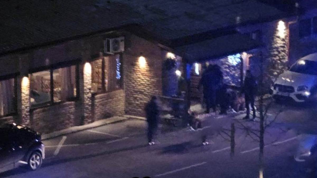 Prvi snimak sa mesta ubistva vođe navijača: Sve vrvi od policije ispred poznatog restorana u Banjaluci (Video)