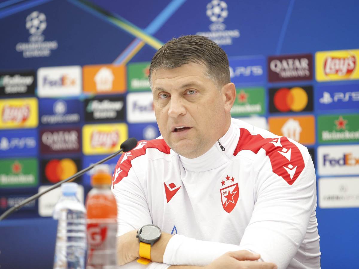 Uživo obraća se Vladan Milojević: Crvena zvezda igra važan meč u Ligi šampiona