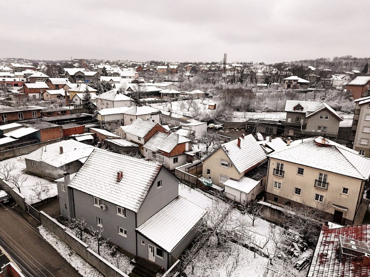 Jak olujni vetar i sneg! Hitno se oglasio RHMZ, temperature u minusu, ali stiže lepše vreme