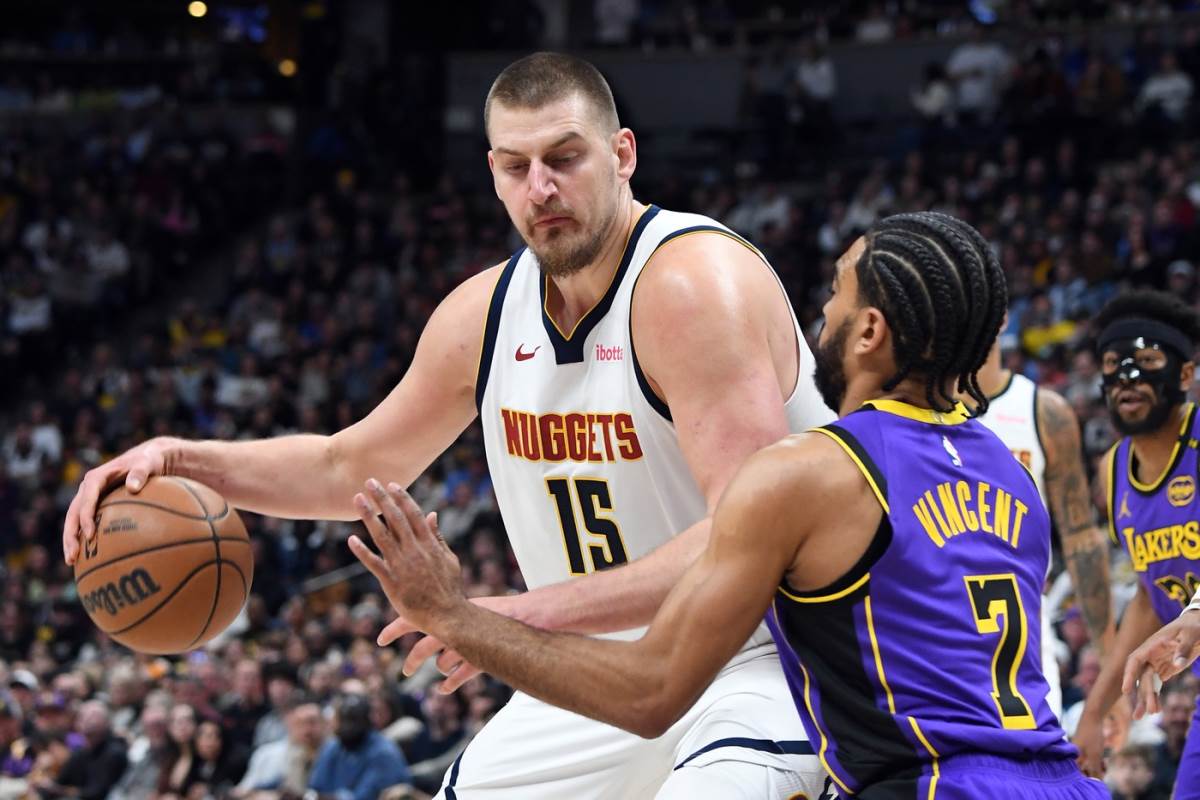 Nikola Jokić dominira NBA ligom: Niko nije igrao ovako, ostao samo jedan Viltov rekord