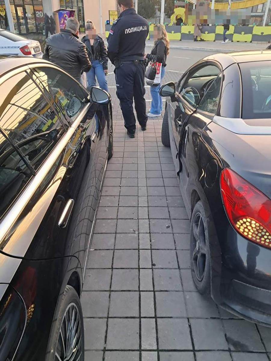 Žena napadnuta na parkingu u Beogradu: Drama u tržnom centru, auto demoliran (Foto)