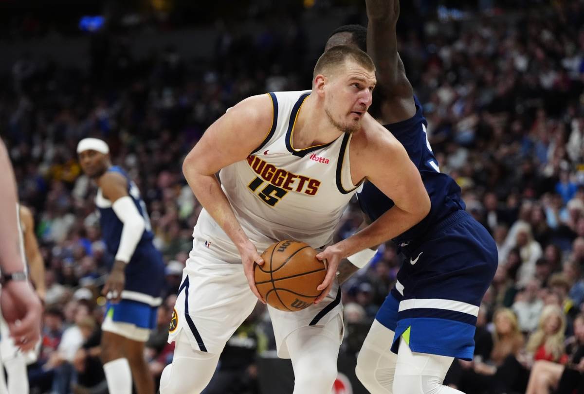 Jokić dominirao, saigrači ga ponovo izdali: Denver sa njima ne ume da igra