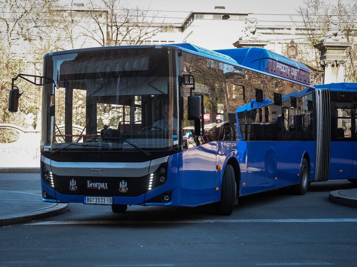 Pretučen vozač autobusa na liniji 74 | Mondo