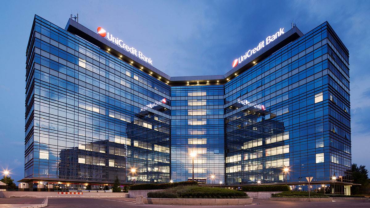 UniCredit Banka izdala prve mini obveznice: Revolucija u finansiranju preduzeća UniCredit Banka izdala prve mini obveznice: Revolucija u finansiranju preduzeća