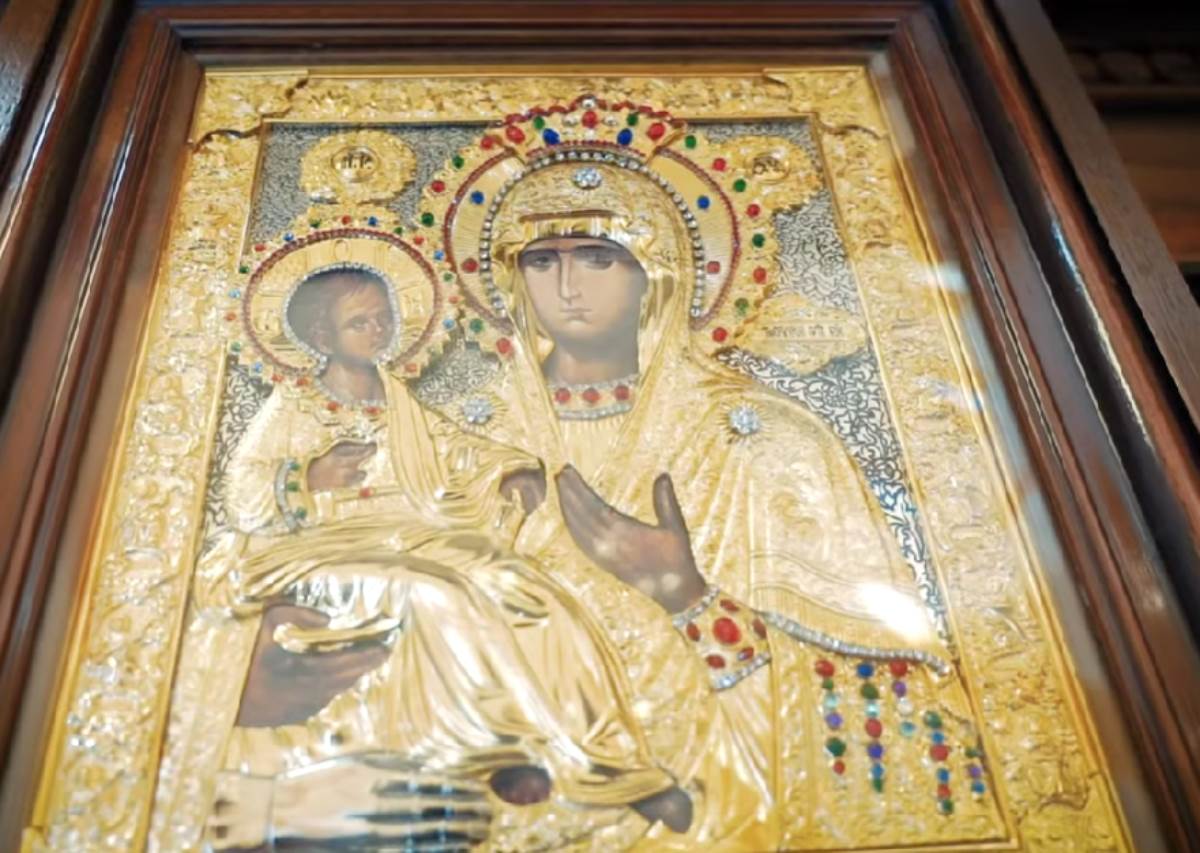Bogorodica Trojeručica molitva, verovanja i običaji | Mondo
