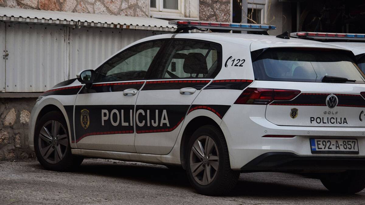 Bosanac udavio ženu i sina na spavanju, pa lažirao smrt | Mondo