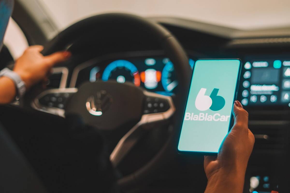 Jedna rečenica spasava vozače BlaBlaCar-a u Srbiji: Prete im drakonske kazne, advokat otkriva kako lako rešiti problem Jedna rečenica spasava vozače BlaBlaCar-a u Srbiji: Prete im drakonske kazne, advokat otkriva kako lako rešiti problem