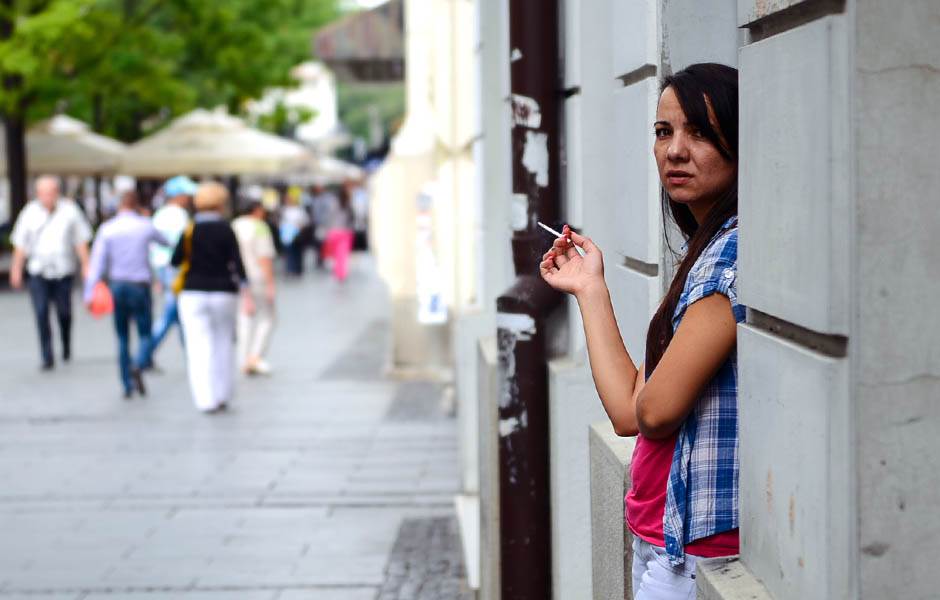 Italija uvela zabranu pušenja na ulicama i javnim prostorima! Ako zapalite cigaretu čeka vas kazna do 240 evra