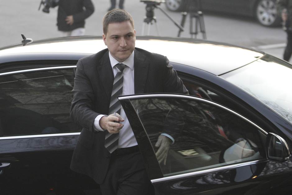 Ružić: Sa SNS u Beogradu osvajamo iznad 50 posto | Mondo