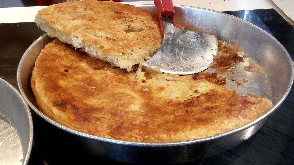 Kilogram bureka u Nišu košta oko 1.000 dinara: Nekada jeftin doručak postao papreno skup, ovo su razlozi