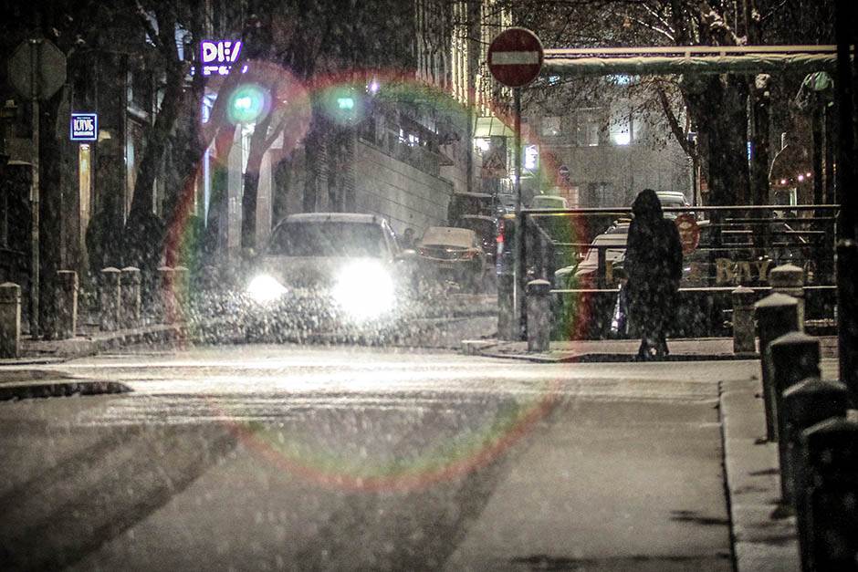 Srbiju očekuje ledena noć: Temperatura pada i na -18 stepeni, evo gde će biti najhladnije