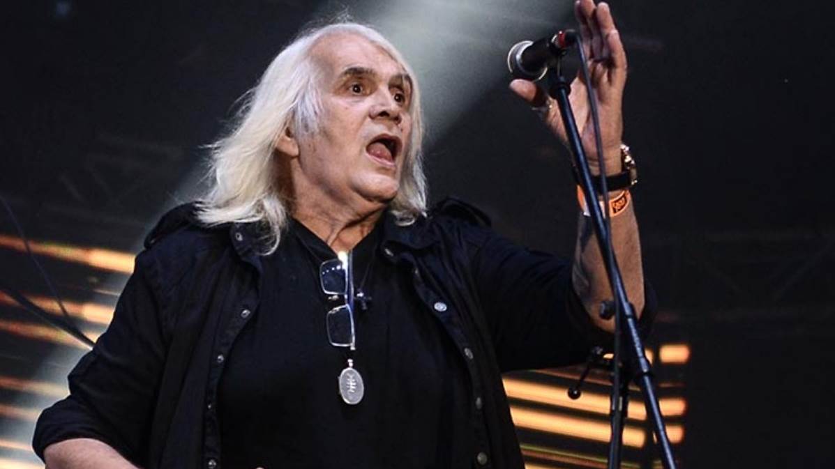 Bora Čorba tudi leto dni po smrti še živi v srcih oboževalcev