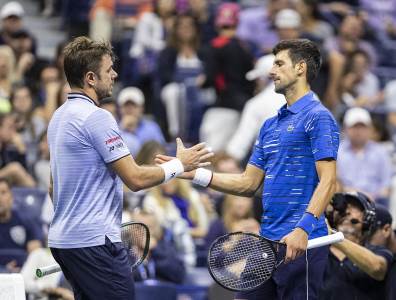 Sten Wawrinka se je vrnil na igrišče uspeha in ponovno izzval Novaka Đokovića po 19 letih