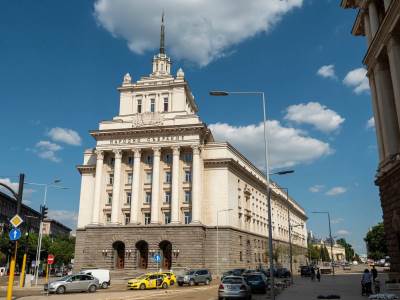 U Bugarskoj sutra parlamentarni izbori: Pravo glasa ima više od 6,5 miliona birača