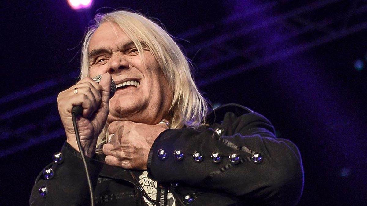 Evo zbog čega je Bora Čorba izbačen iz škole: Ono što je uradio direktorki šokiralo je ceo kraj, svi pričali o skandalu