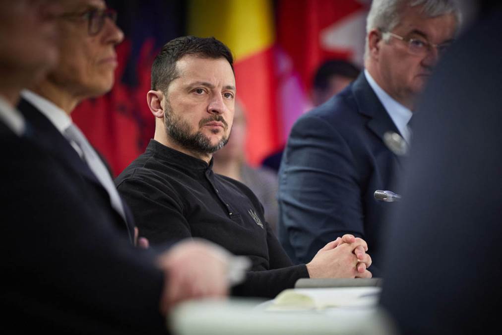 "Izdaja, testirate naše granice": Zelenski potpisao kontroverzni zakon, Ukrajinci pobesneli i izašli na ulice Kijeva