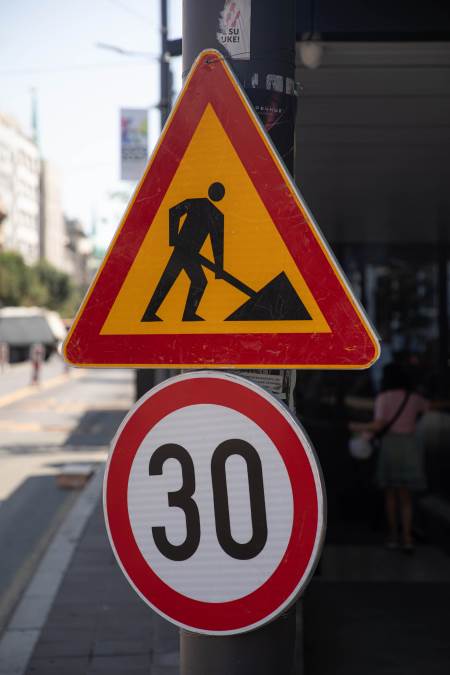 Produženi radovi u Takovskoj ulici: Evo do kada će trajati, i dalje ukinuto stajalište za tri linije prevoza