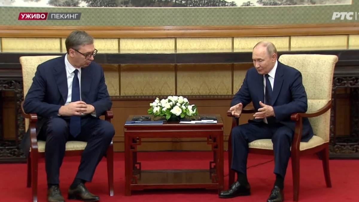 Vučić sa Putinom u Pekingu: Razgovarali dvojica predsednika (Foto, video)