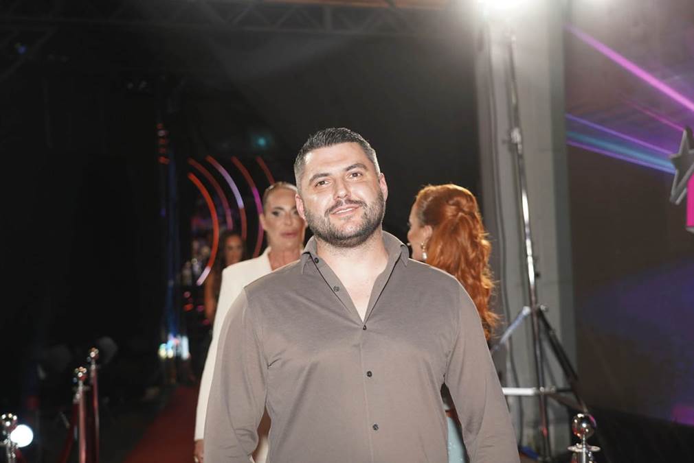 Snimljene izbliza Asminove povrede nakon jezive tuče: Kamera zumirala lice, evo kako izgleda (Foto)