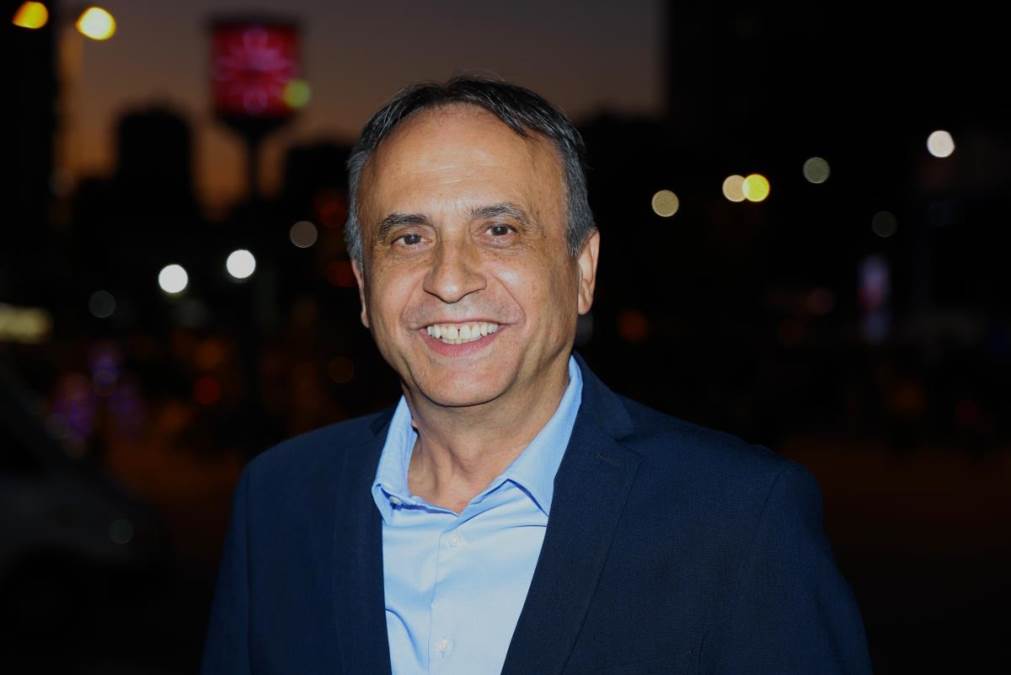 Beki Bekić dobio 3. unuče: Pravo ime mu je Behljulj,a ovako su krstili bebu