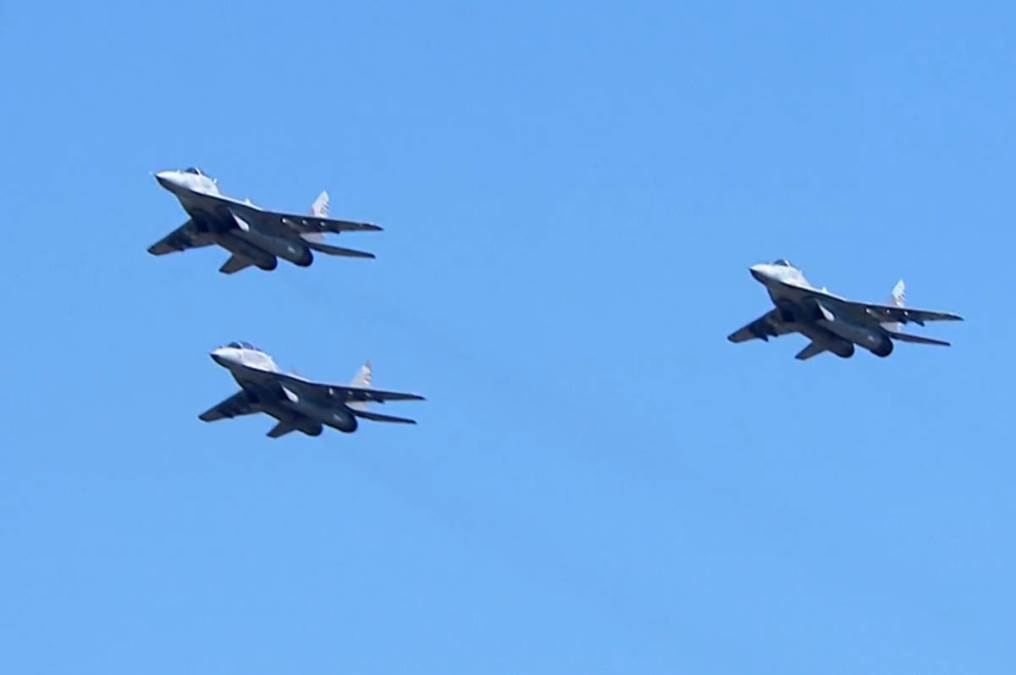 Srušena dva aviona iznad Irana i Persijskog zaliva: Traje opsežna potraga za nestalim pilotom 