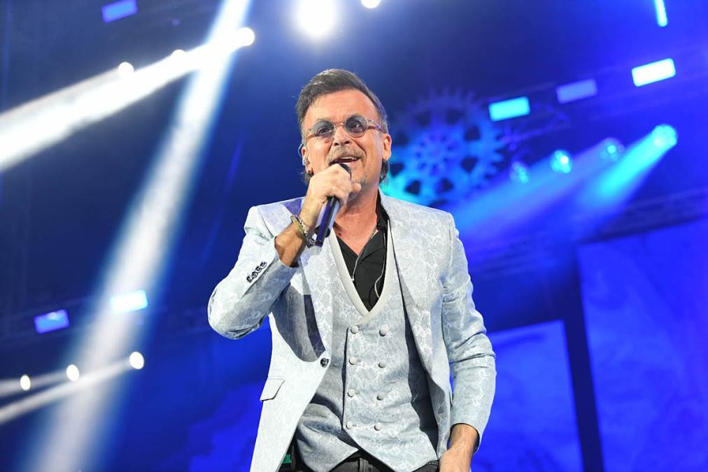 "To je njegovo pravo": Džiboni mu zabranio da peva njegove pesme u Zvezdama Granda, pevač otkrio tajnu posle 5 godina