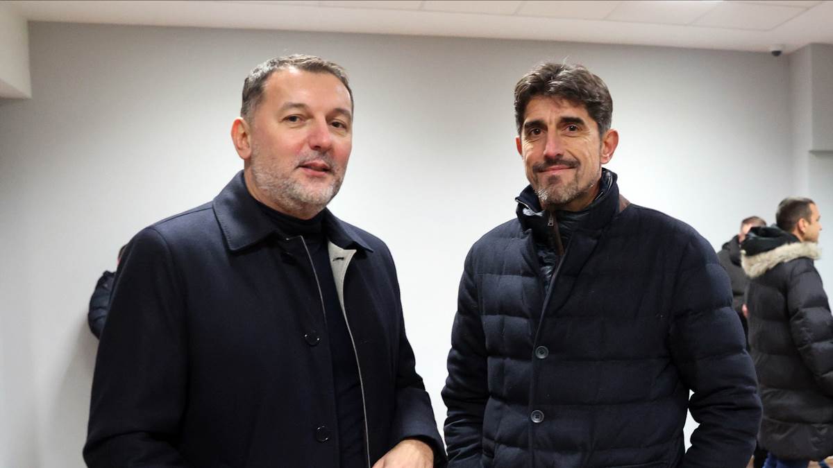 "Ja sam vaš kolega, moja vrata su vam otvorena": Veljko Paunović stao pred mlade trenere i oduševio