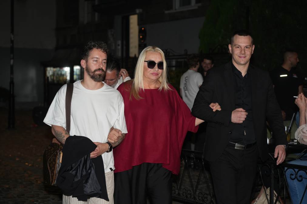 Progovorile komšije Vesne Zmijanac nakon što su joj ugrađena 3 stenta: Otkrili kako stvarno živi, pa je upozorili