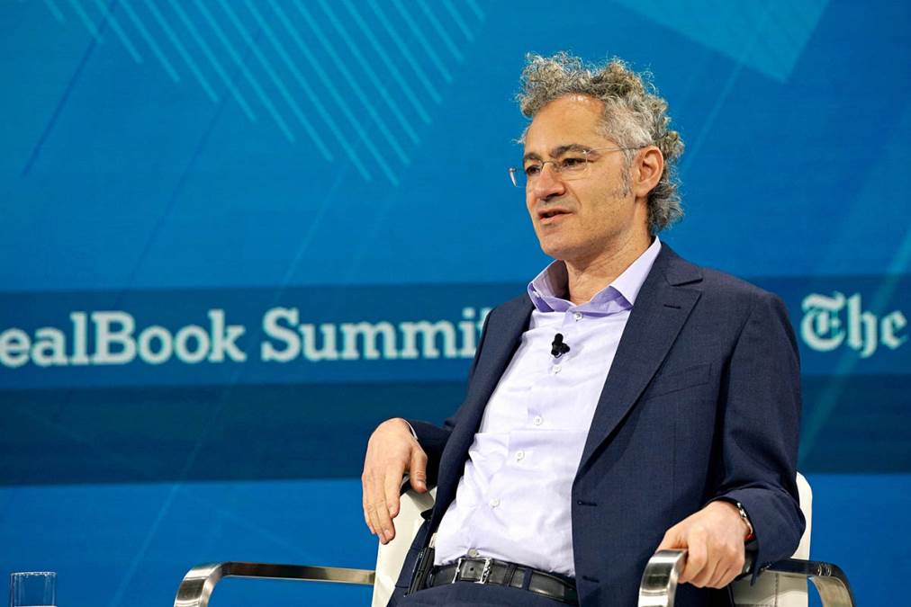 "Samo dve vrste ljudi će uspeti u eri veštačke inteligencije" Milijarder Aleks Karp: Fakultet više nije sigurna karta