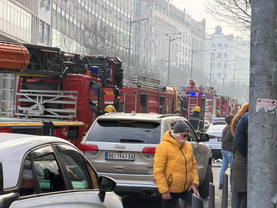 "Požar je izazvao aparat za kafu": Ispovest komšije o užasu na Voždovcu u kojem je život izgubila žena