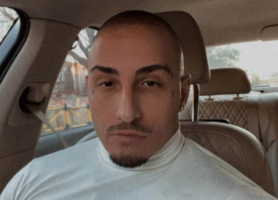 Vuk Mob raskinuo veridbu nakon dva meseca: Reper se oglasio i otkrio u kakvom je odnosu sa bivšom