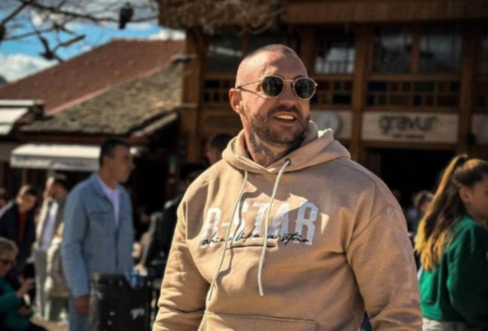 Jodžir napravio haos u jeku skandala: Pričao da mu otac bio s Ksenijom Pajčin, sad objavio sliku s Darom Bubamarom