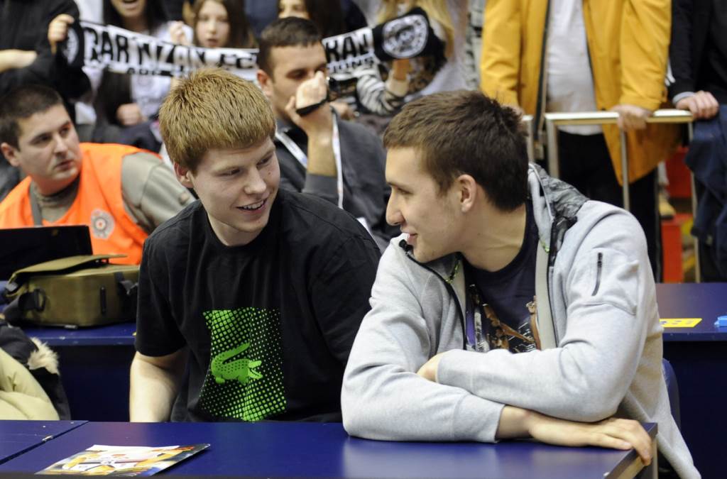 "Mislim da će se Bogdanović vratiti u Partizan": Bertans na srpskom raspalio maštu Grobara