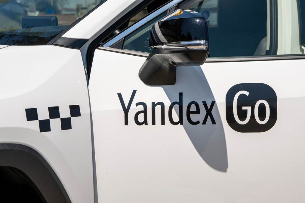 Yandex Go udvostručuje bakšiš za vozače povodom Međunarodnog dana taksista

